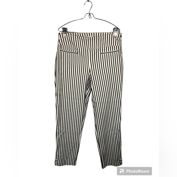 retrology Pants - Est. 1946 Women’s Stripe Pull On Pant Wide Waist Cropped